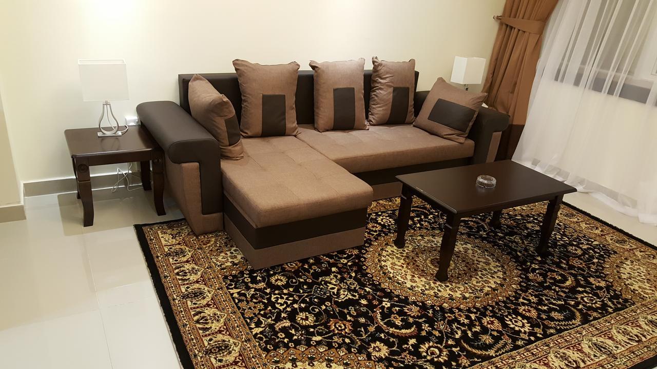 Travellers Hotel Apartment Дубай Стая снимка